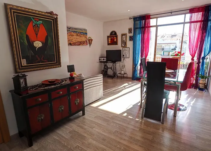 Aquarium By Hello Homes * סיטגס