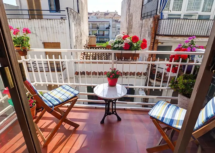 Aquarium By Hello Homes * סיטגס